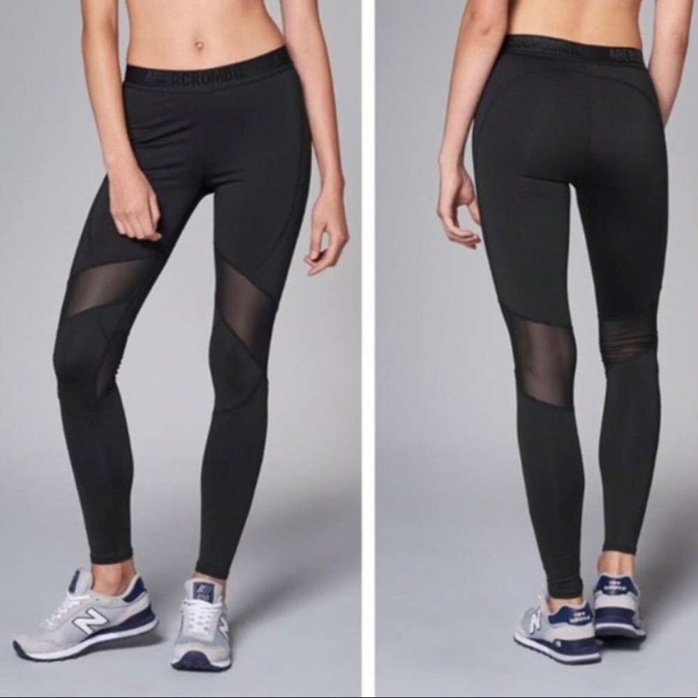 Abercrombie & Fitch Black Mesh Panel Active Workout Legging in Size Small